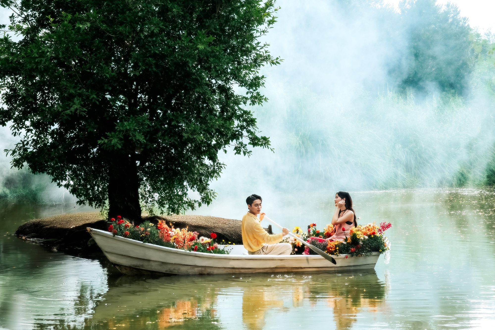 Chăm Hoa MV